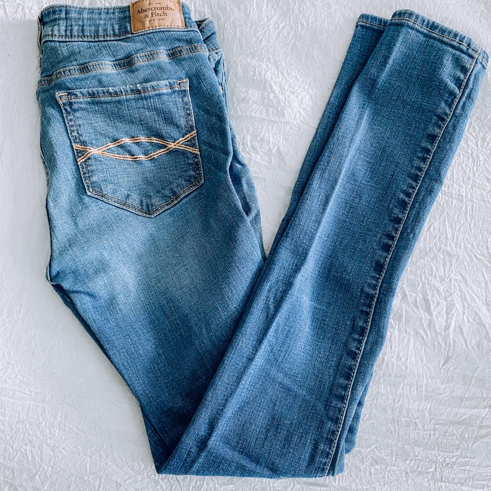 Abercrombie Super Skinny Jeans